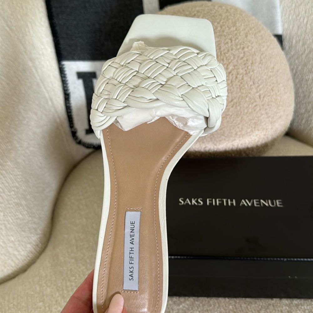 🤍 SAKS FIFTH AVENUE SANAL SLIDES